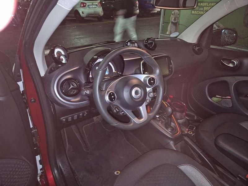 Gebraucht Smart ForTwo Electric Drive Passion 60 kW (82 PS) 2023 Weiß Coupé