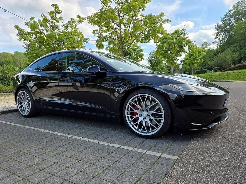 Gebraucht Tesla Model 3 Performance 339 kW (462 PS) 2025 Schwarz Limousine