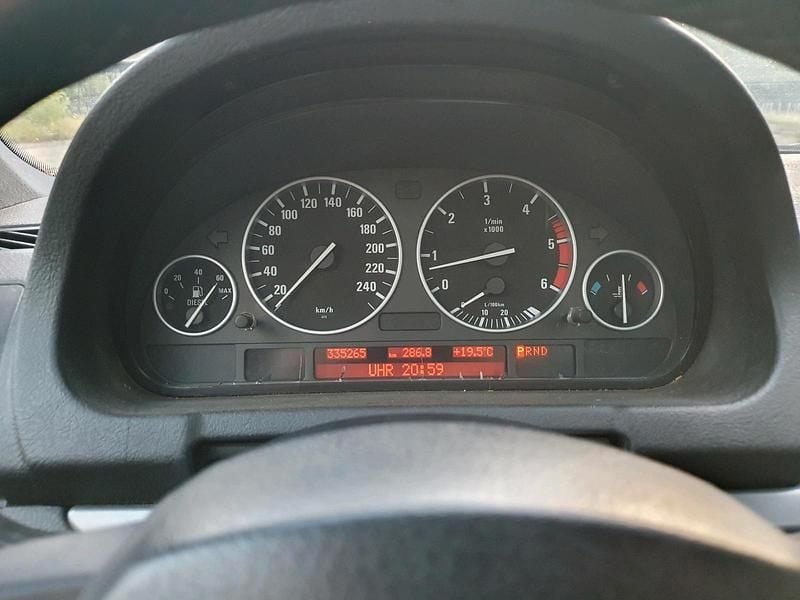 Gebraucht BMW X5 218 PS (160 kW) 2006 Silber SUV