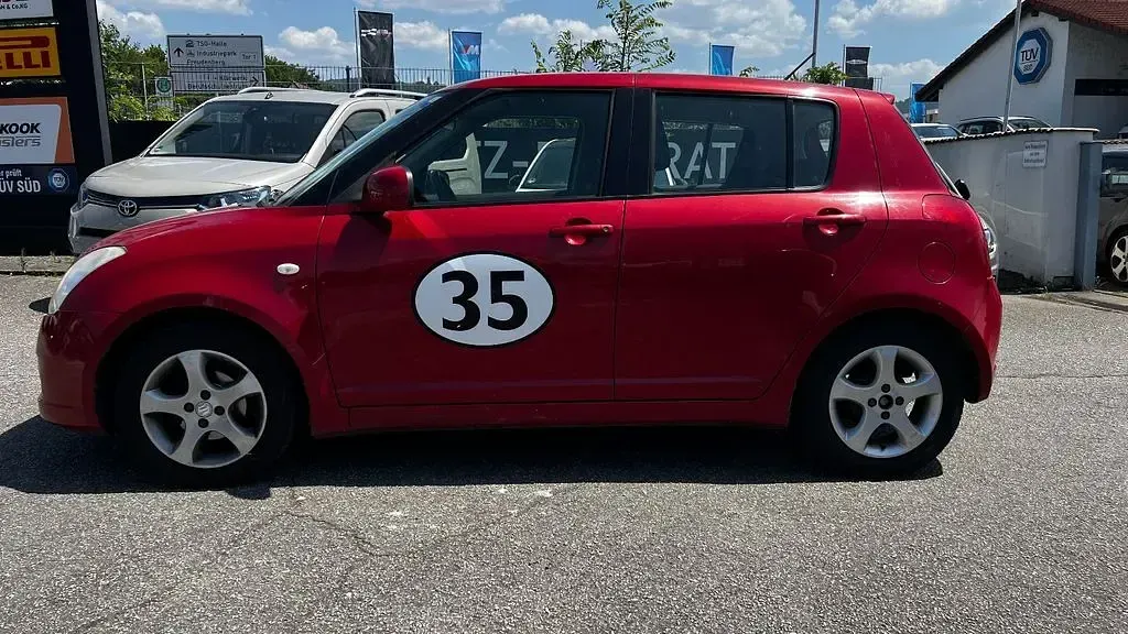 Gebraucht Suzuki Swift 92 PS (67 kW) 2007 Rot Kleinwagen