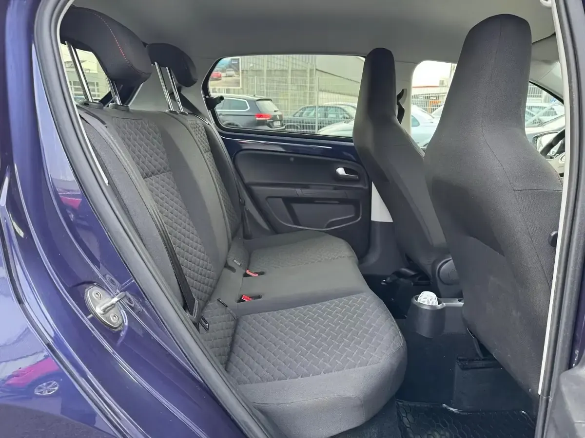 Gebraucht VW up! 60 PS (44 kW) 2018 Blau Kleinwagen