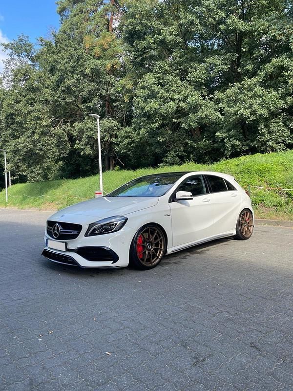 Gebraucht Mercedes A45 AMG AMG 381 PS (280 kW) 2017 Weiß Limousine