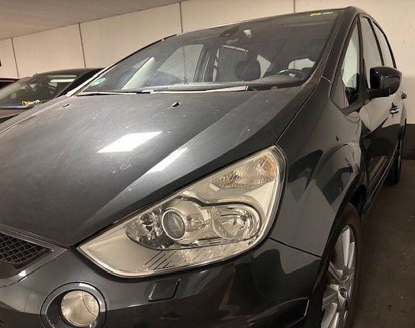 Gebraucht Ford S-MAX Titanium 160 PS (117 kW) 2008 Grau Van / Kleinbus