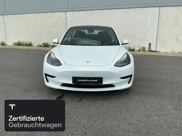 Gebraucht Tesla Model 3 RWD 283 kW (385 PS) 2023 Weiß Limousine