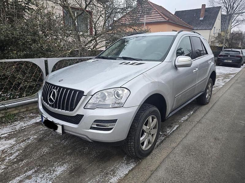Gebraucht Mercedes ML280 190 PS (139 kW) 2008 SUV