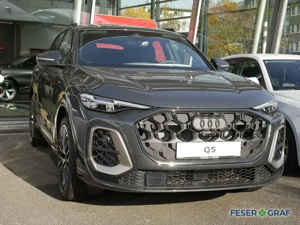 Używany Audi Q5 Edition .1 204 KM (150 kW) 2025 Szary SUV