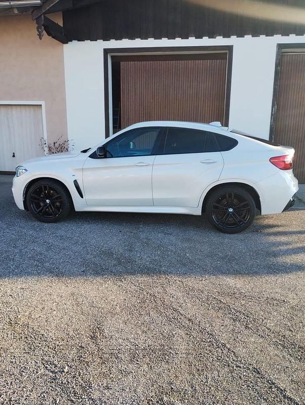 Weiß Gebraucht 2015 BMW X6 M50 Performance SUV | 29.700 € (Fairer Preis) - Bild 1/4
