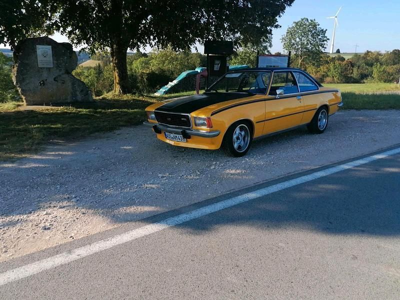 Gebraucht 1972 Opel Rekord Coupé | 13.500 € - Bild 1/4