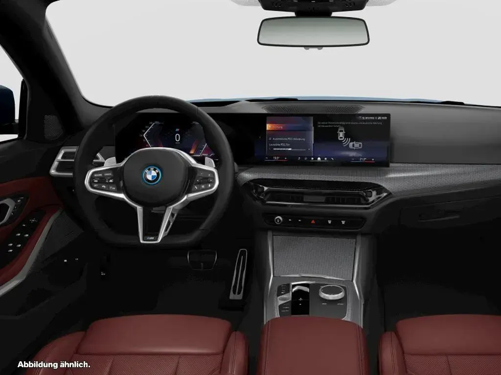 Gebraucht BMW 330e Comfort Edition 292 PS (214 kW) 2025 Kombi