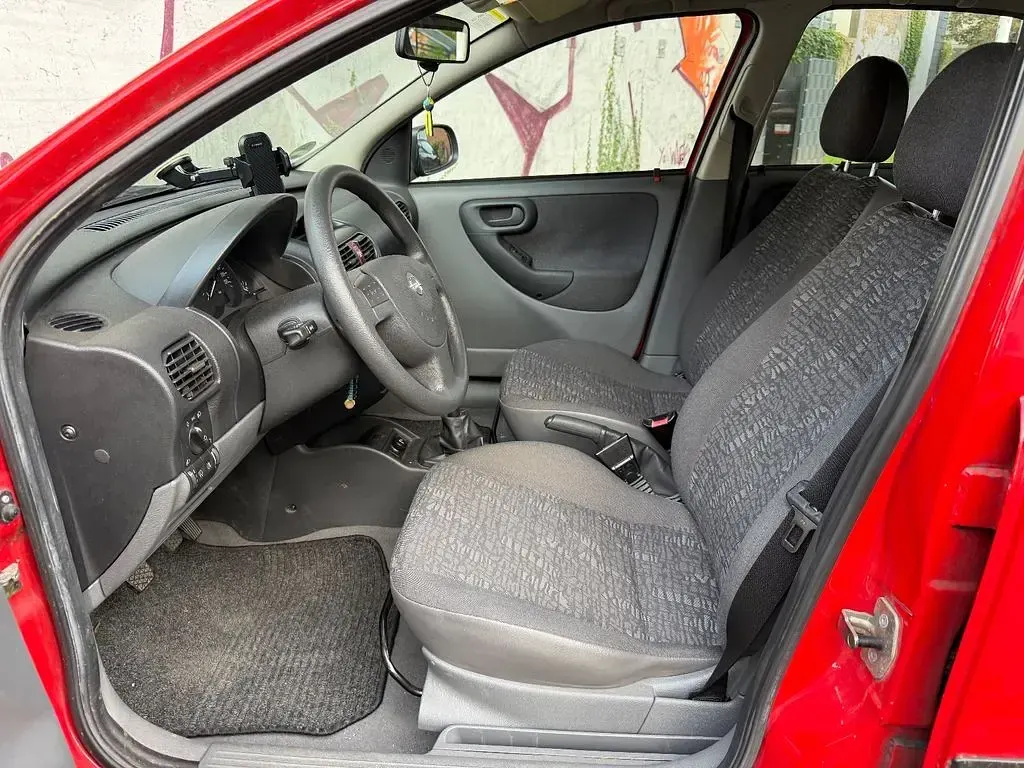 Brugt Opel Corsa 75 HK (55 kW) 2001 Rød Sedan