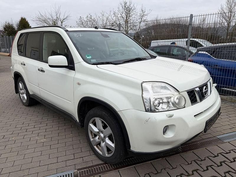Weiß Gebraucht 2008 Nissan X-Trail SUV | 3.999 € (Guter Preis) - Bild 1/4