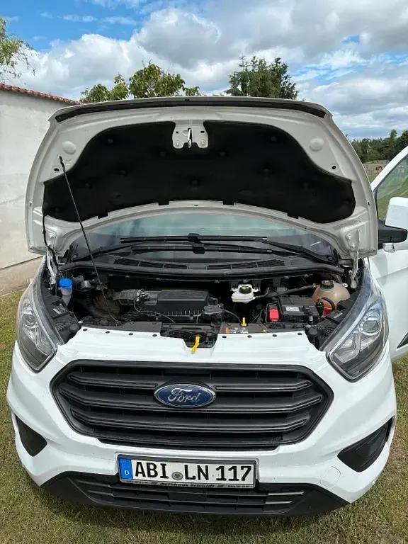 Gebraucht Ford Transit Custom 131 PS (96 kW) 2020 Weiß Van / Kleinbus