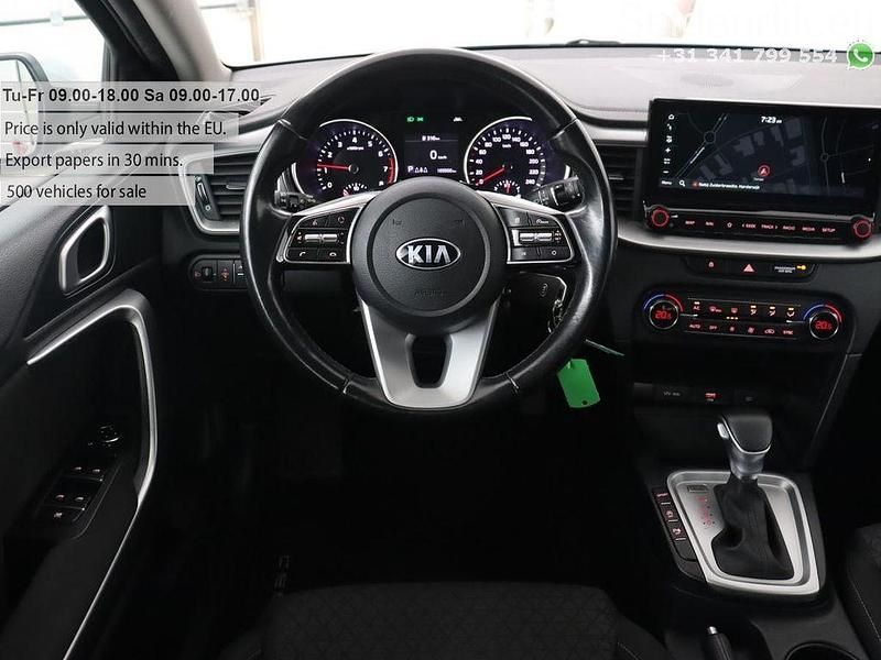 Usado Kia Ceed 140 HP (102 kW) 2020 Branco Citadino