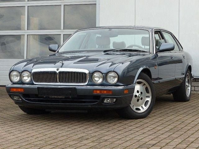 Gebraucht Jaguar XJ Executive 211 PS (155 kW) 1997 Grau Limousine