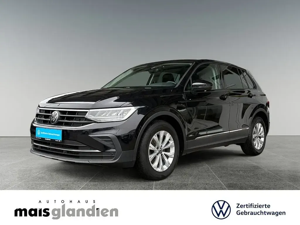 Gebraucht VW Tiguan 150 PS (110 kW) 2023 Deep black perleffekt SUV
