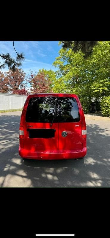 Gebraucht VW Caddy 140 PS (102 kW) 2010 Rot Van / Kleinbus