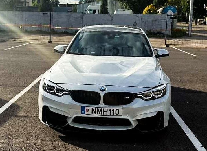 Weiß Gebraucht 2015 BMW M3 Sport Line Limousine | 34.500 € (Superpreis) - Bild 1/4