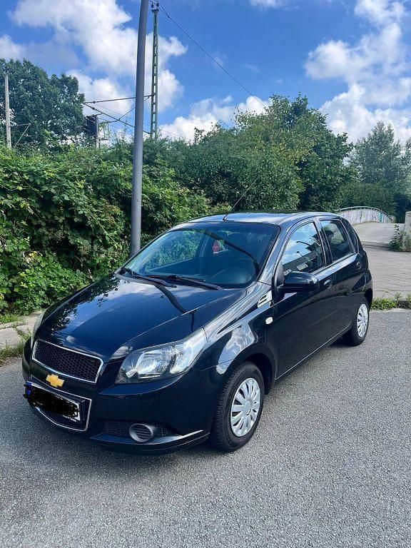 Schwarz Gebraucht 2011 Chevrolet Aveo LS Limousine | 1.990 € (Fairer Preis) - Bild 1/4