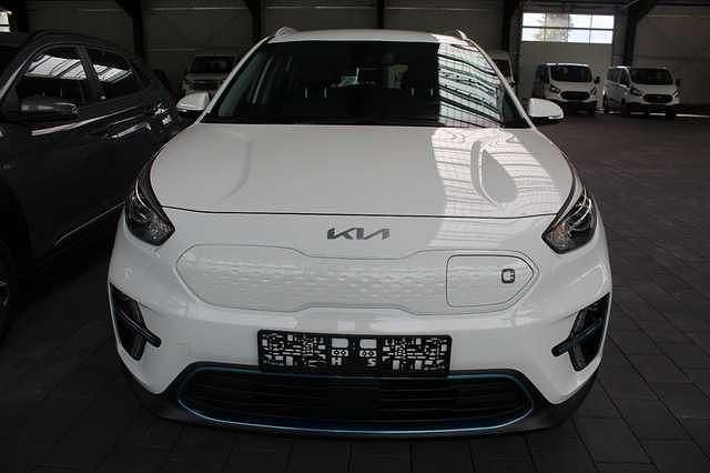Gebraucht Kia e-Niro Vision 100 kW (136 PS) 2021 Weiß SUV