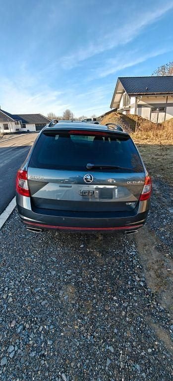 Gebraucht Skoda Octavia RS 220 PS (161 kW) 2016 Grau Kleinwagen