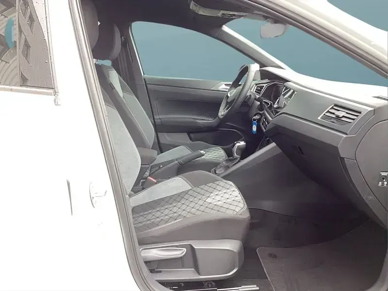 Gebraucht VW Taigo 116 PS (85 kW) 2025 Weiß SUV
