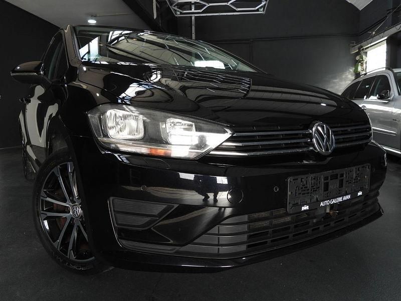 Schwarz Gebraucht 2014 VW Golf Sportsvan Comfortline Van / Kleinbus | 9.500 € (Fairer Preis) - Bild 1/4
