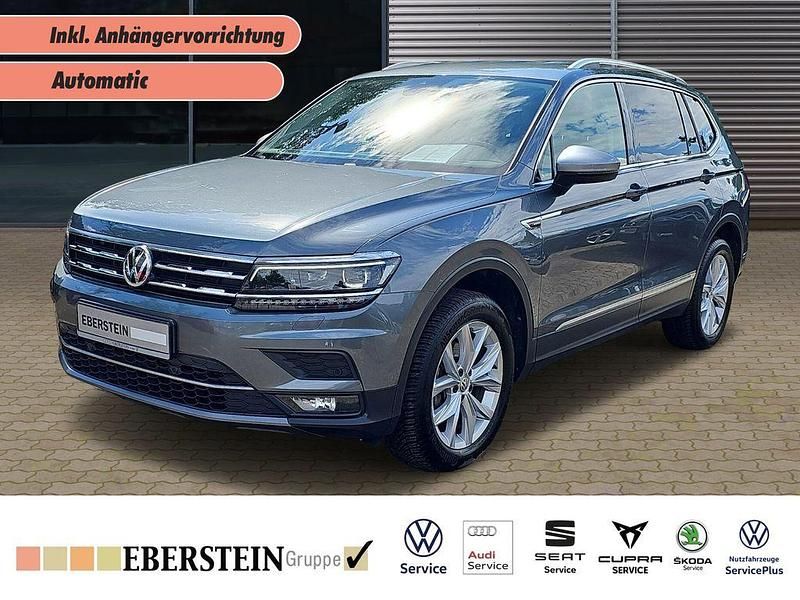 Grau Gebraucht 2020 VW Tiguan Allspace Highline SUV | 26.390 € (Fairer Preis) - Bild 1/3