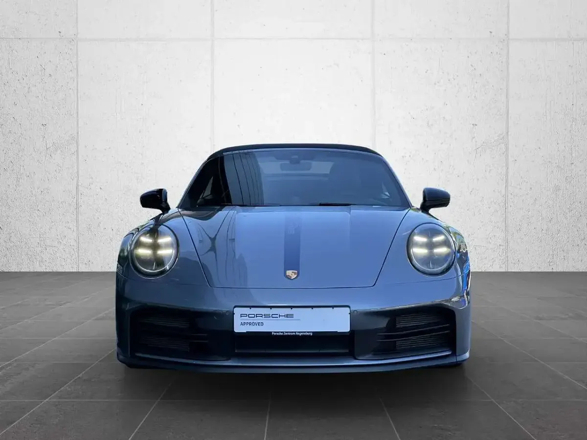 Gebraucht Porsche 911 Carrera T 394 PS (289 kW) 2025 Grau Cabrio