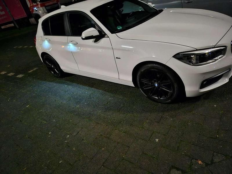 Weiß Gebraucht 2016 BMW 116 M Sport Kleinwagen | 12.799 € (Etwas zu teuer) - Bild 1/4