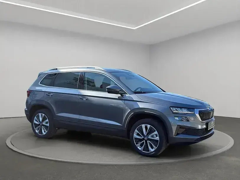Gebraucht Skoda Karoq Selection 150 PS (110 kW) 2026 Graphitegrau metallic SUV