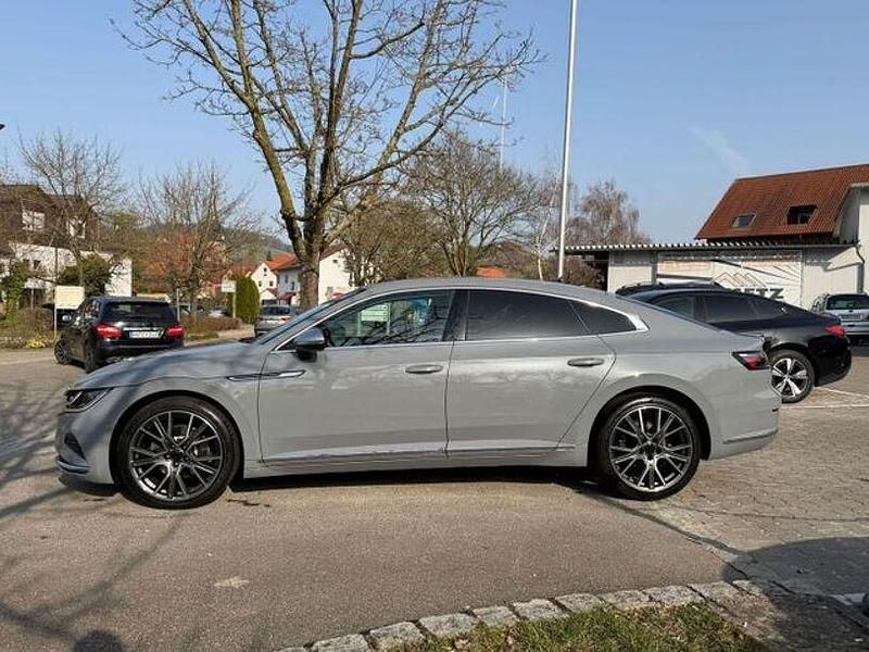 Gebraucht VW Arteon Elegance 200 PS (147 kW) 2022 Mondsteingrau Limousine