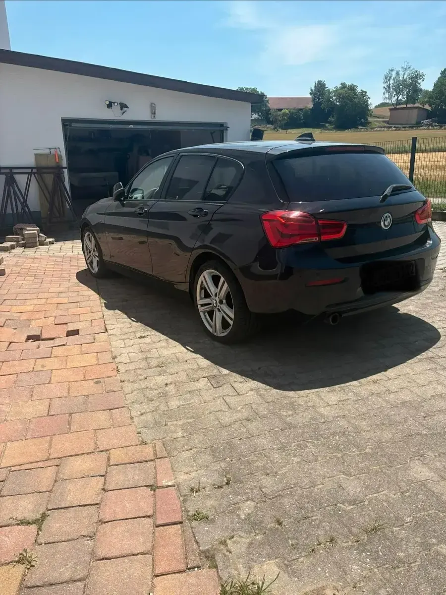 Gebraucht BMW 118 150 PS (110 kW) 2016 Schwarz Kleinwagen