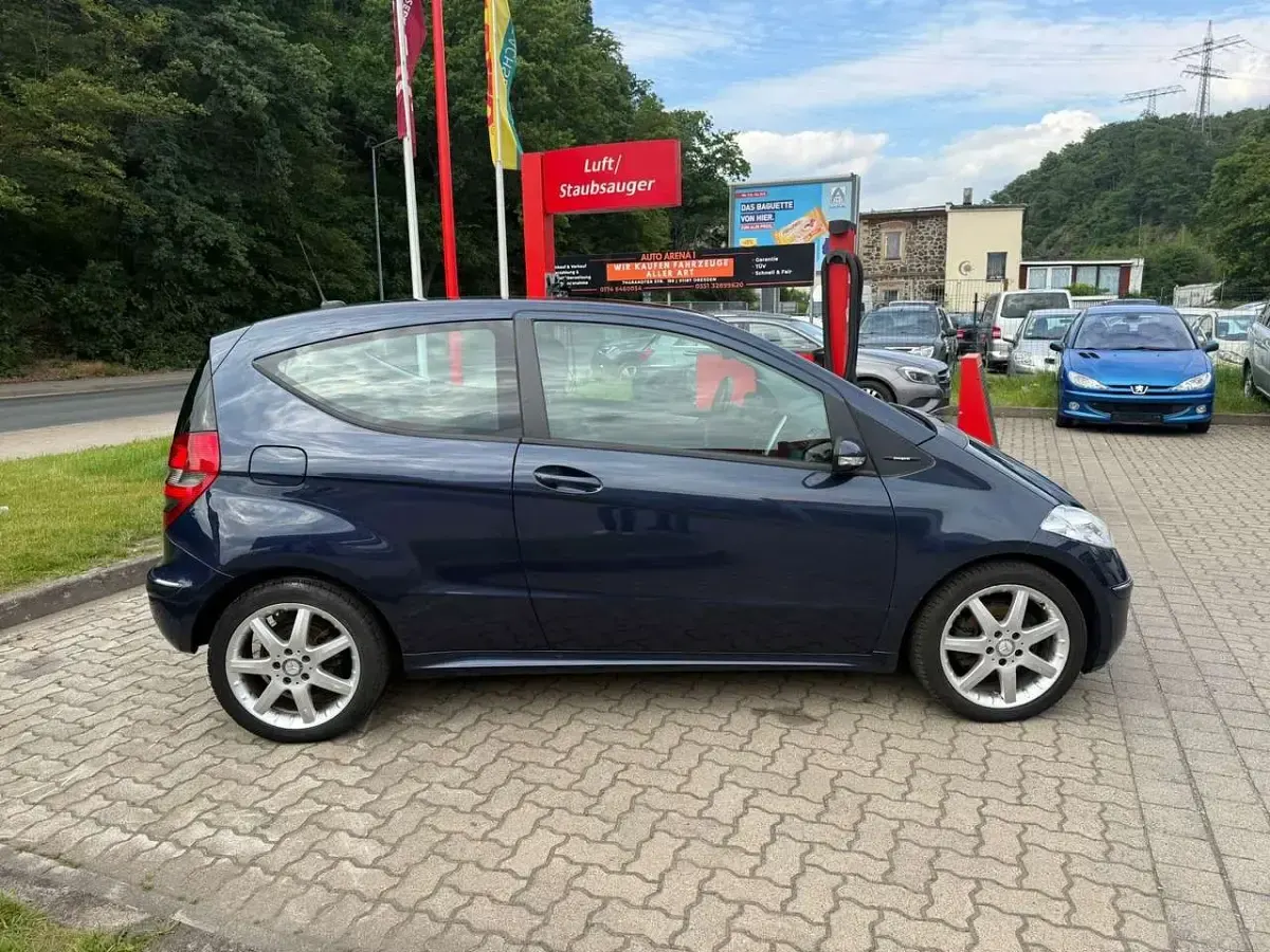 Gebraucht Mercedes A150 95 PS (69 kW) 2008 Blau Kleinwagen