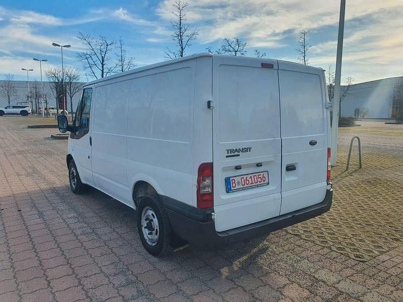 Gebraucht Ford Transit 101 PS (74 kW) 2013 Weiß Van / Kleinbus
