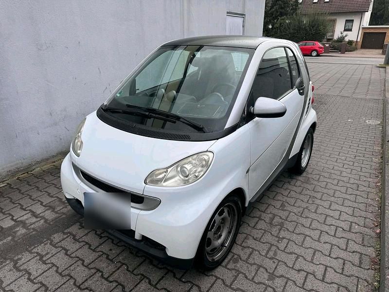 Gebraucht Smart ForTwo Coupé 71 PS (52 kW) 2010 Weiß Coupé