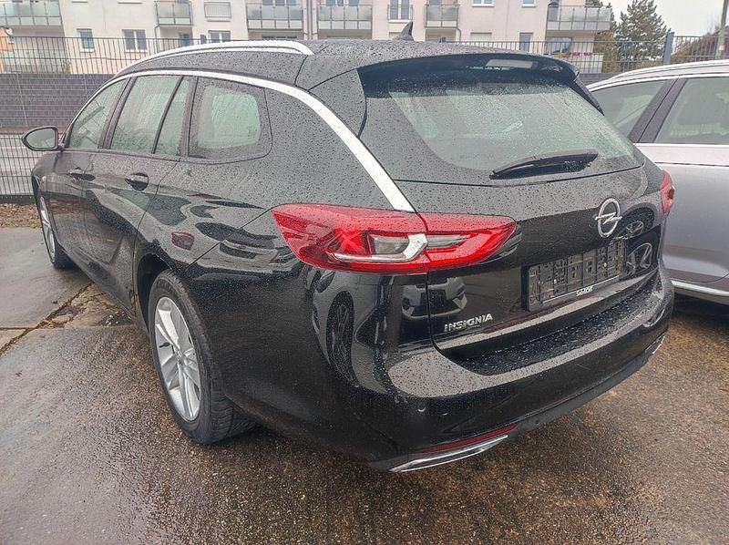 Gebraucht Opel Insignia Elegance 174 PS (127 kW) 2021 Schwarz Kombi