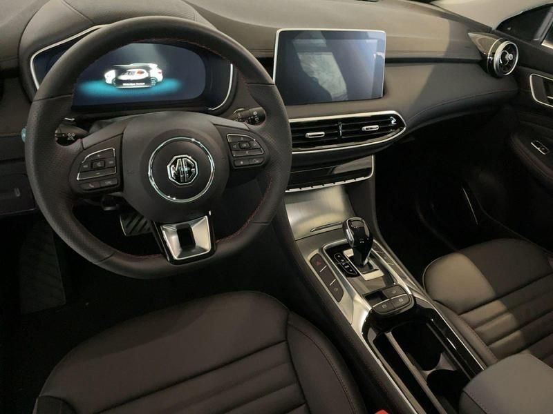 Gebraucht MG HS Luxury 162 PS (119 kW) 2023 Weiß SUV