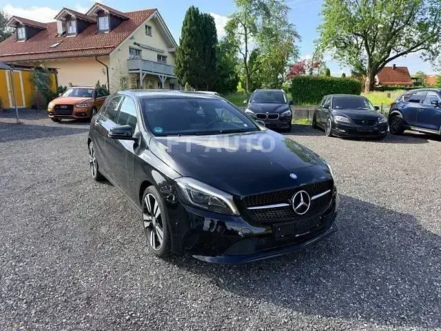 Gebraucht Mercedes A220 177 PS (130 kW) 2016 Schwarz Limousine