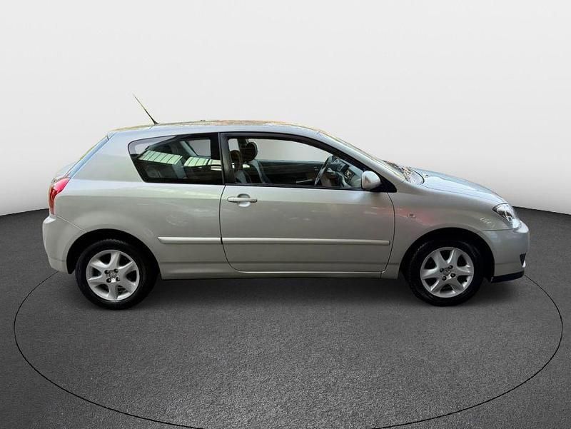 Gebraucht Toyota Corolla 110 PS (80 kW) 2006 Silber Limousine