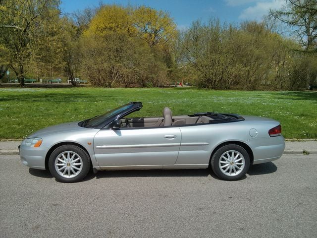 Gebraucht Chrysler Sebring Cabriolet 203 PS (149 kW) 2003 Silber metallic Cabrio