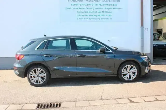 Gebraucht Audi A3 Ambiente 180 PS (132 kW) 2023 Andere Limousine