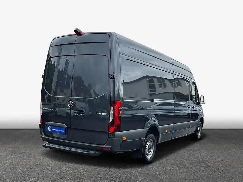Gebraucht Mercedes Sprinter 190 PS (139 kW) 2022 Grau Van