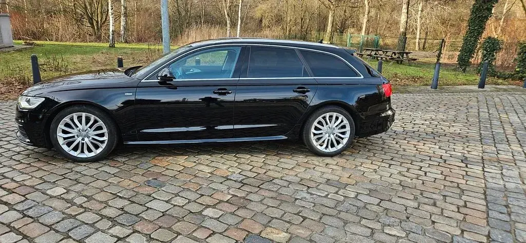 Gebraucht Audi A6 Sport 204 PS (150 kW) 2013 Schwarz Kombi