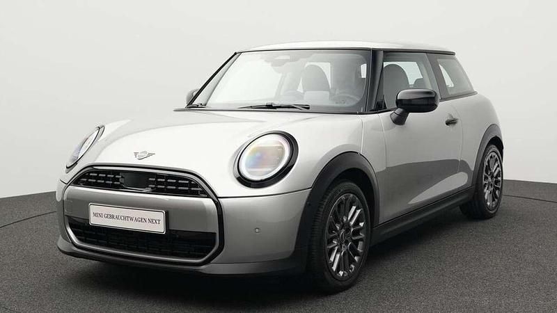 Grau Gebraucht 2024 Mini Cooper Classic Kleinwagen | 23.637 € (Guter Preis) - Bild 1/4