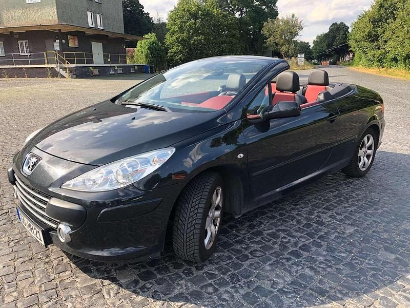Schwarz Gebraucht 2007 Peugeot 307 CC Sport Cabrio | 4.300 € (Etwas zu teuer) - Bild 1/4