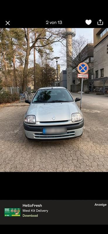 Gebraucht Renault Clio II 55 PS (40 kW) 2000 Silber Kleinwagen