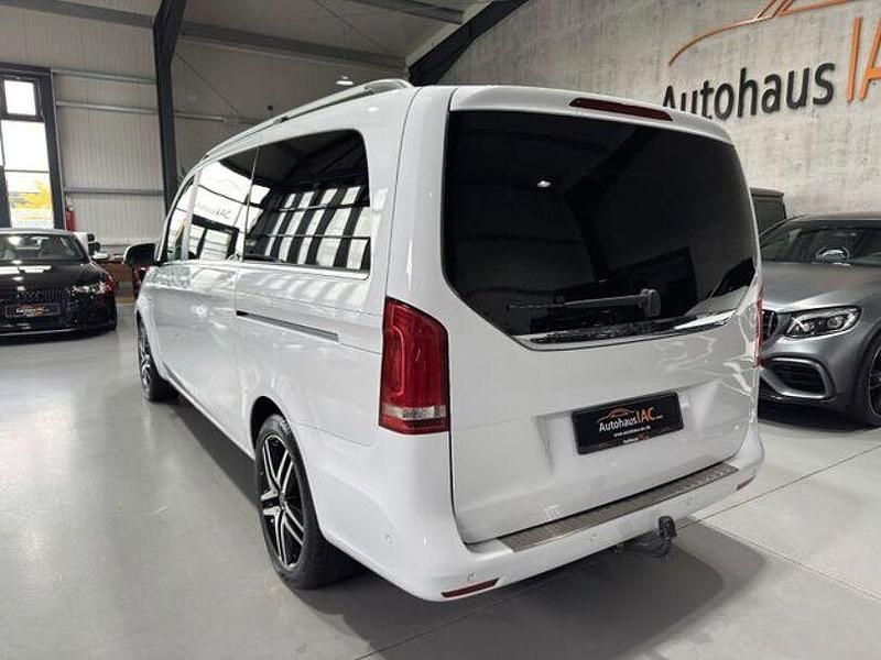 Gebraucht Mercedes V250 190 PS (139 kW) 2016 Weiß Van / Kleinbus