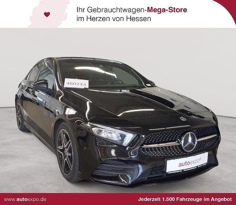 Schwarz Gebraucht 2021 Mercedes A220 AMG Limousine | 23.689 € (Fairer Preis) - Bild 1/4