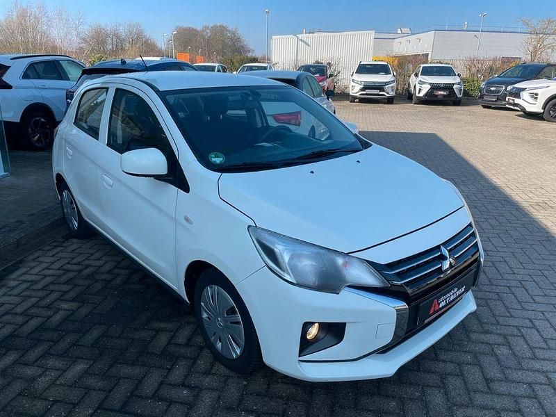 Gebraucht Mitsubishi Space Star Select 71 PS (52 kW) 2024 Weiß Kleinwagen