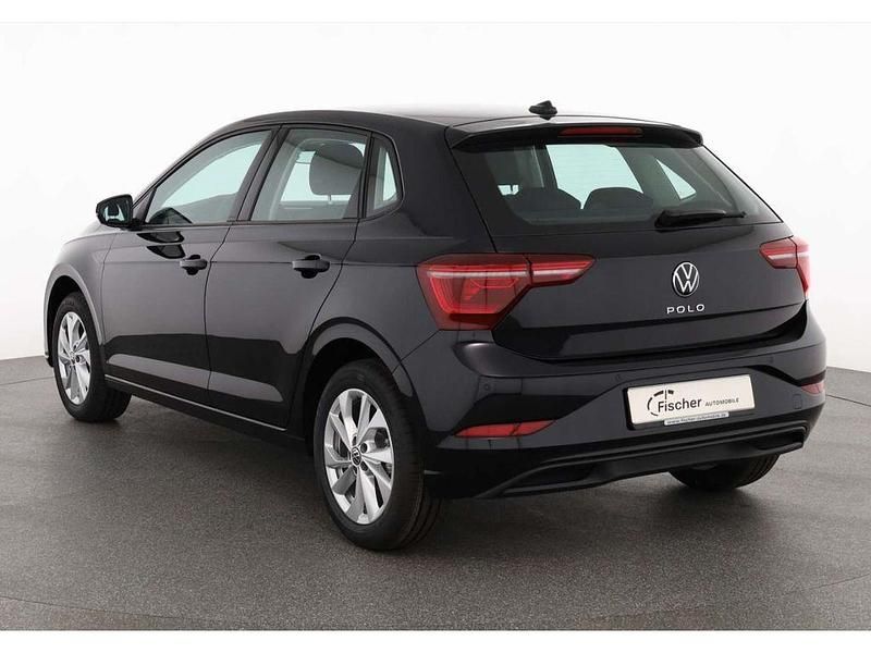 Neu VW Polo Style 116 PS (85 kW) 2025 Schwarz Kleinwagen